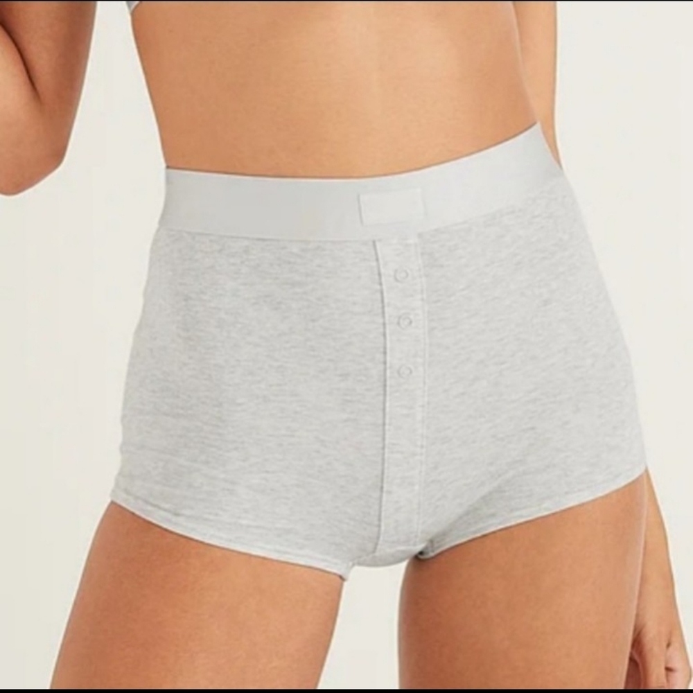 New PINK Victoria’s Secret High Waist Boyshort Panty L